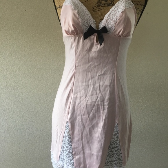 Victoria’s Secret baby pink nightie - Picture 5 of 11
